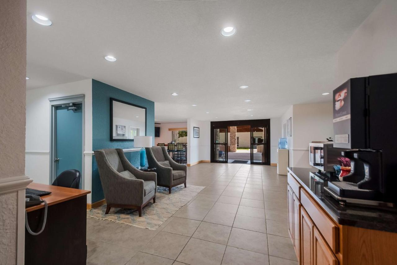 Surestay Plus Hotel By Best Western Berkeley Springs Kültér fotó