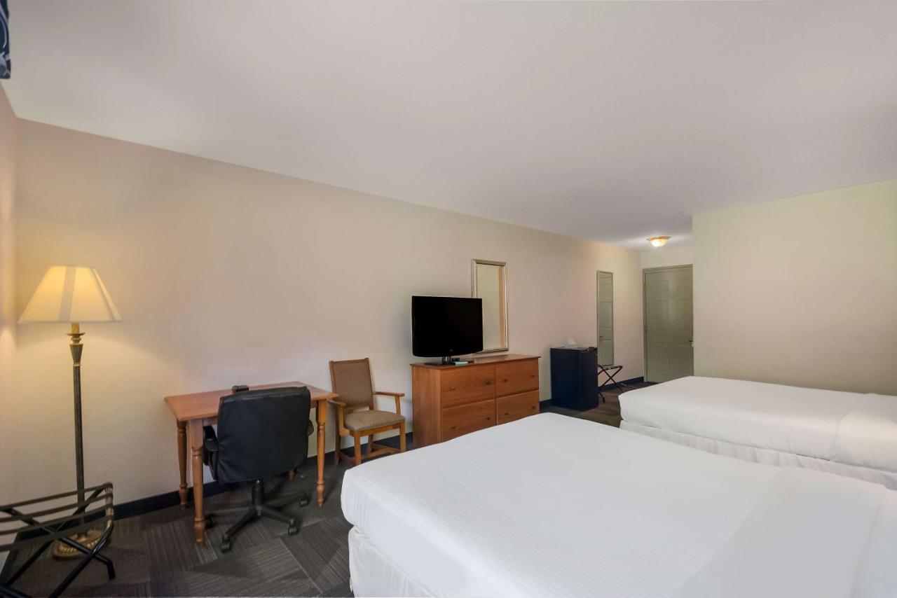 Surestay Plus Hotel By Best Western Berkeley Springs Kültér fotó