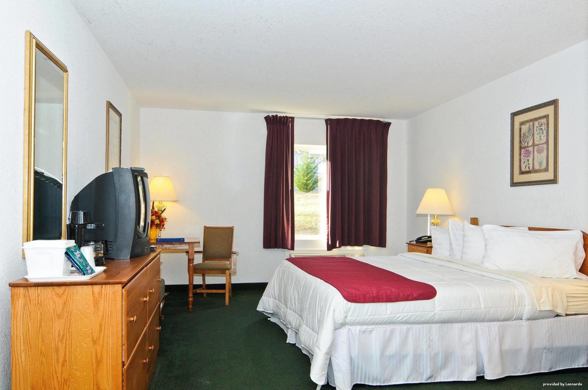 Surestay Plus Hotel By Best Western Berkeley Springs Szoba fotó